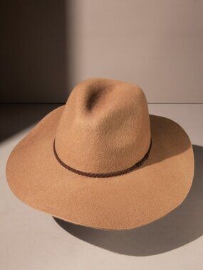 NWT Tan Wide Brim Panama Hat